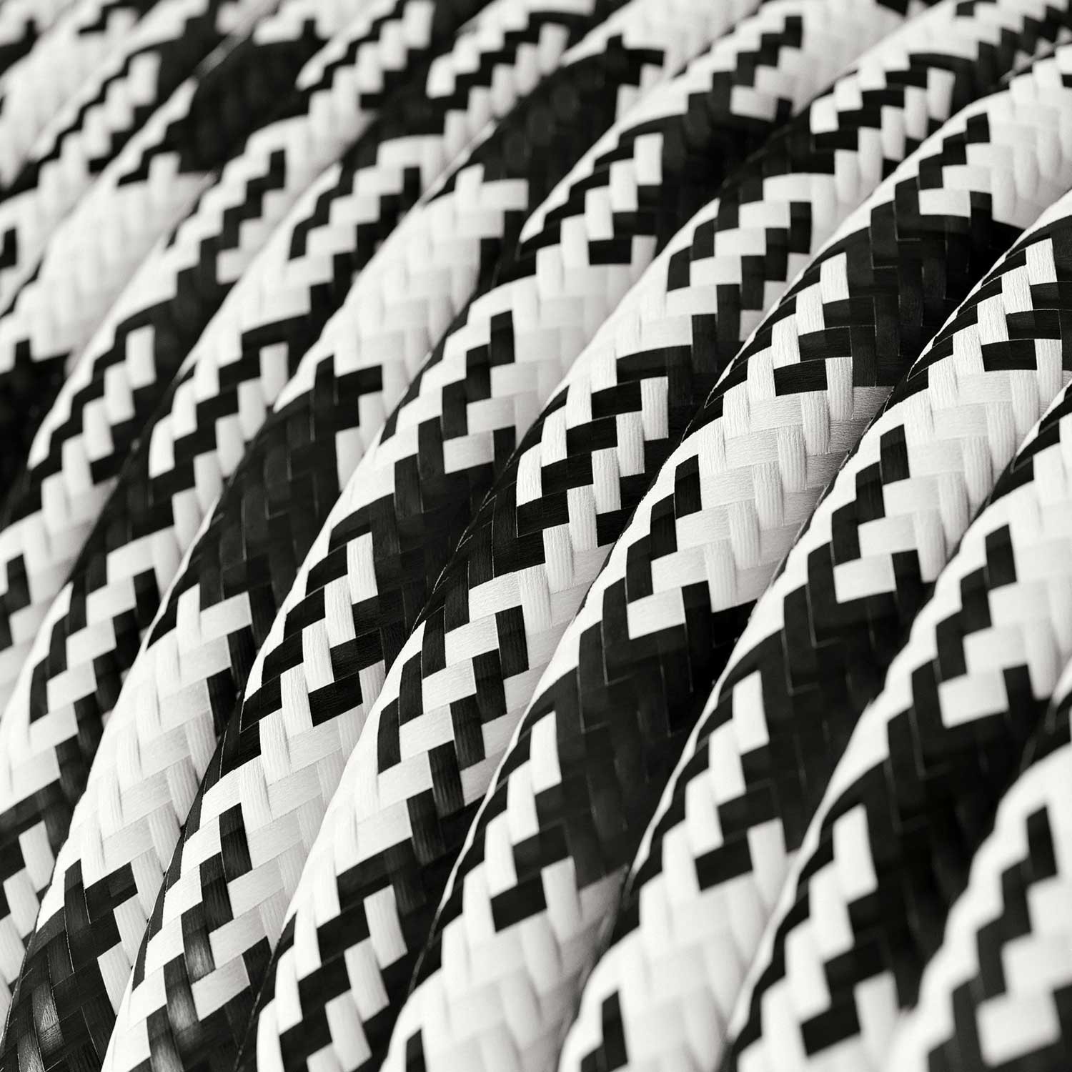 Round Electric Cable covered by Rayon RP04 Black and White Houndstooth