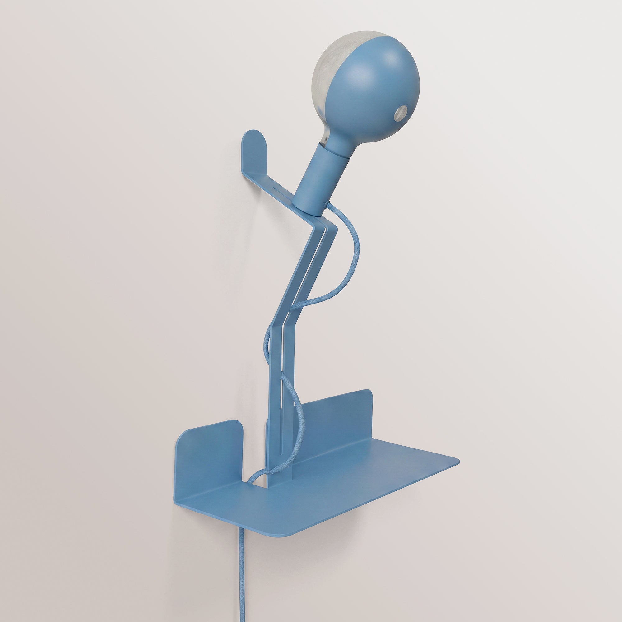 Lampada da parete con mensola, lampadina LED G125 verniciata e spina UK - Murio Talia - Blu