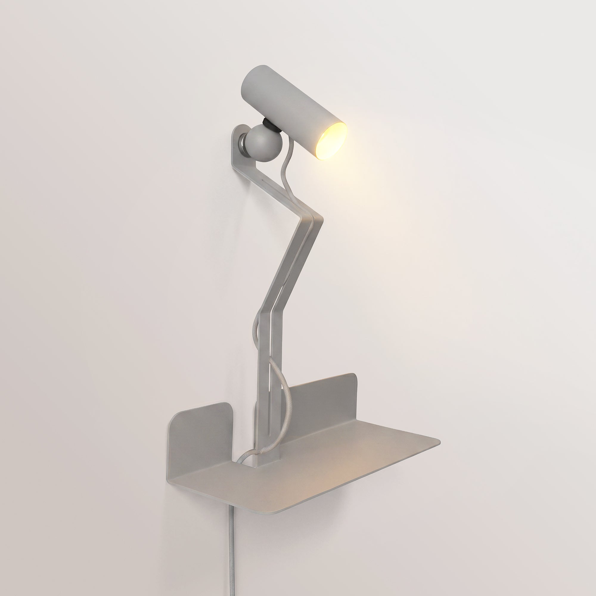 Lampada da parete con mensola, faretto magnetico orientabile e spina UK - Murio Tubo - Grigio