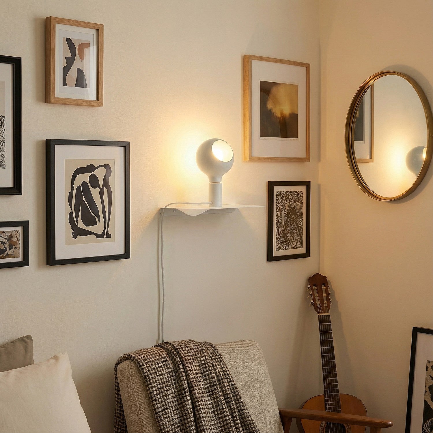 Combo Camo - Lampada con mensola e spina UK - Bianco - Creative Cables