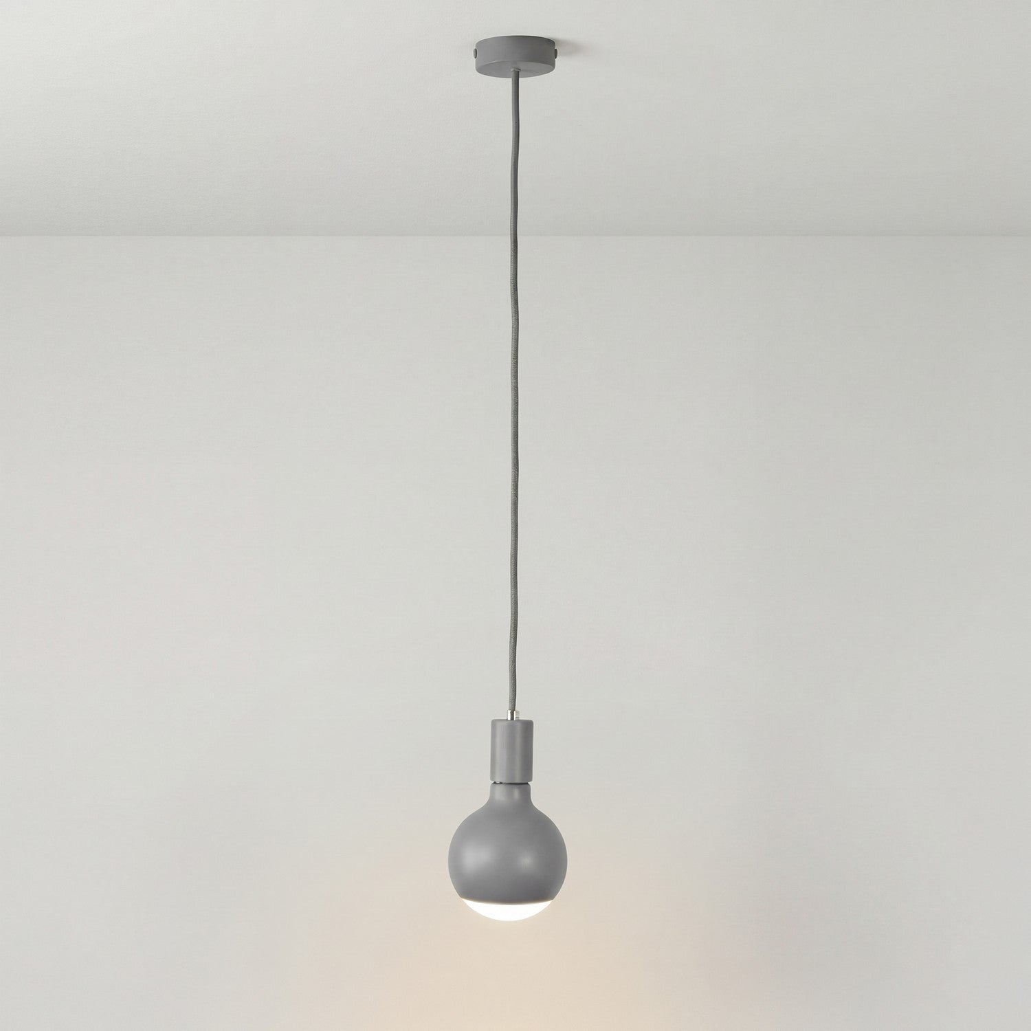 Lampada a sospensione Filotto Metallico con lampadina Lucia - Grigio