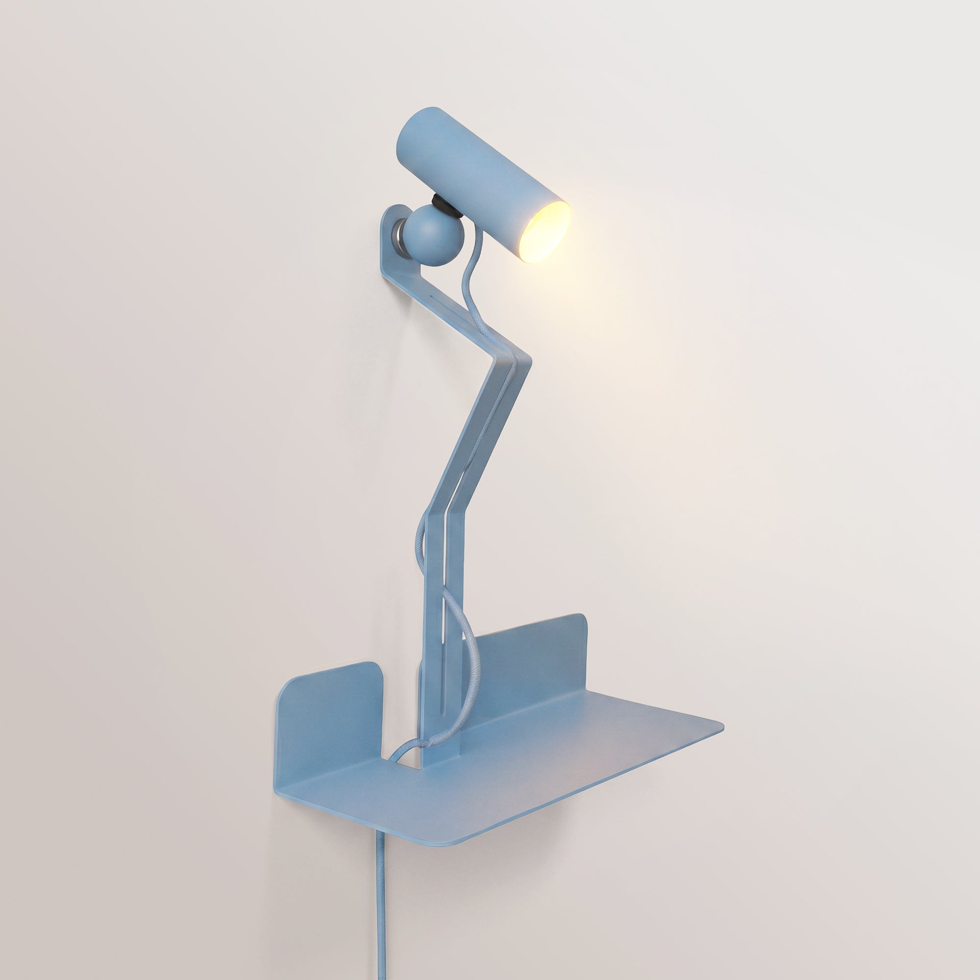Lampada da parete con mensola, faretto magnetico orientabile e spina UK - Murio Tubo - Blu - Creative Cables