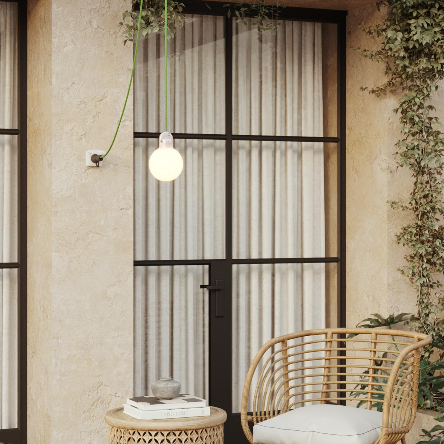 Lampada plug-in da esterno Modulair IP65 con paralume infrangibile Unbreak-a-Ball e cavo SX08